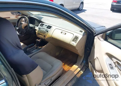 2001 Honda Accord 3.0 Ex from USA, damaged, VIN 1HGCG22521A019823